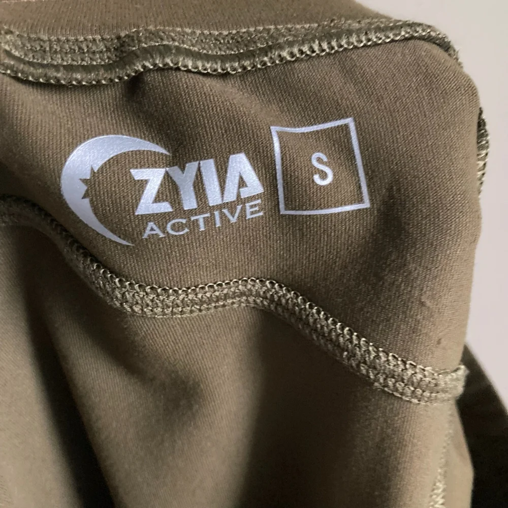 Zyia women's joggers/pants - Picture 5 of 6